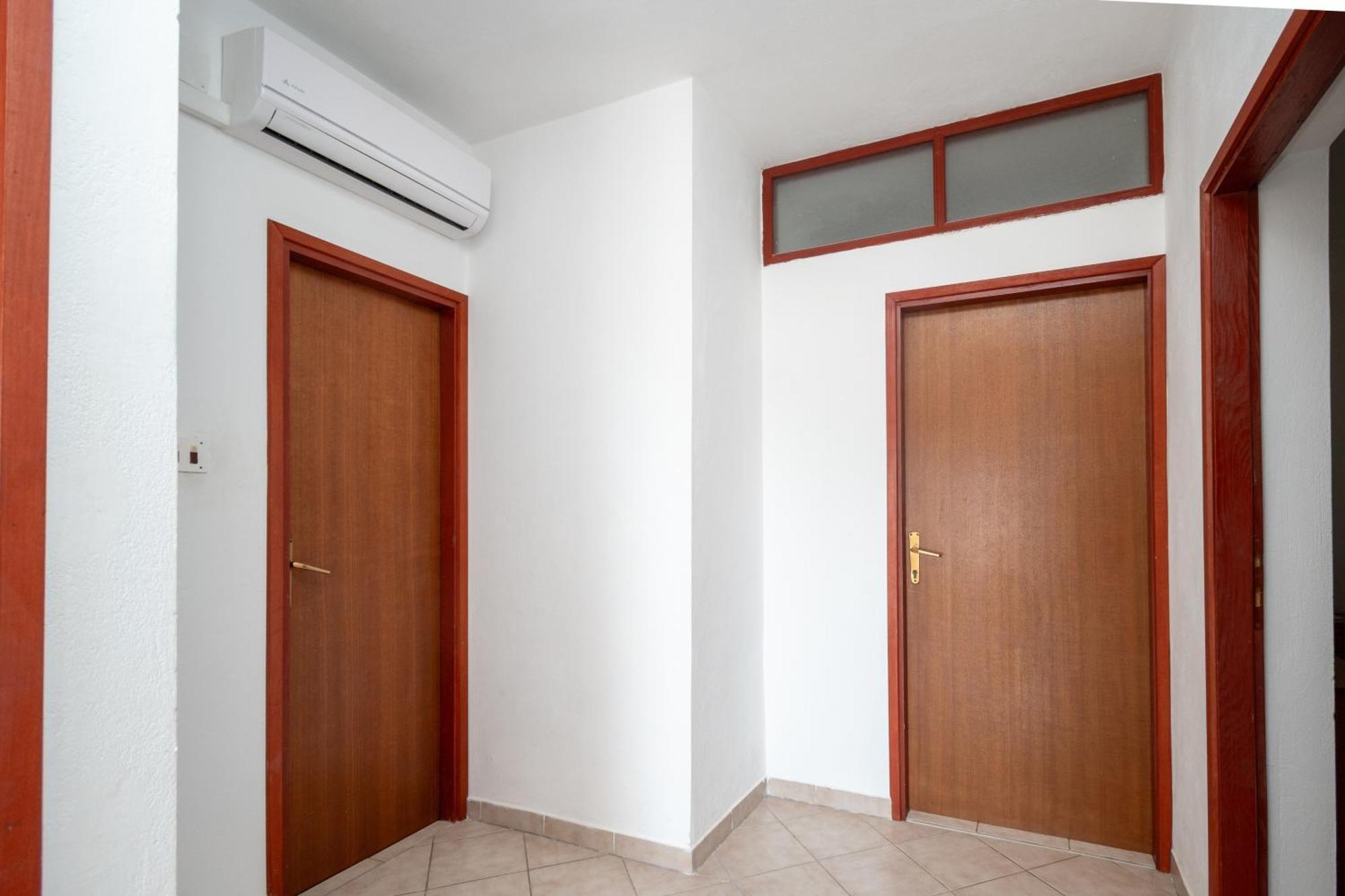 Apartments With A Parking Space Pag - 15765 Паг Екстериор снимка