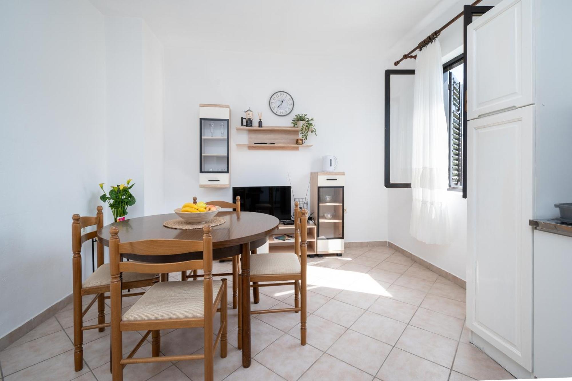 Apartments With A Parking Space Pag - 15765 Паг Екстериор снимка